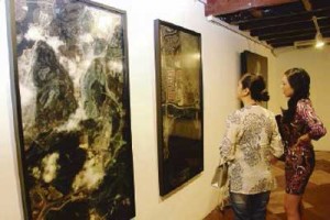 The price of the paintings range between RM4,000 and RM16,000 each.